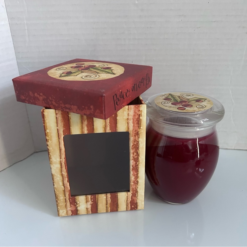 LANG sentiments scented glass candle jar 12.5 oz - PEACE ON EARTH